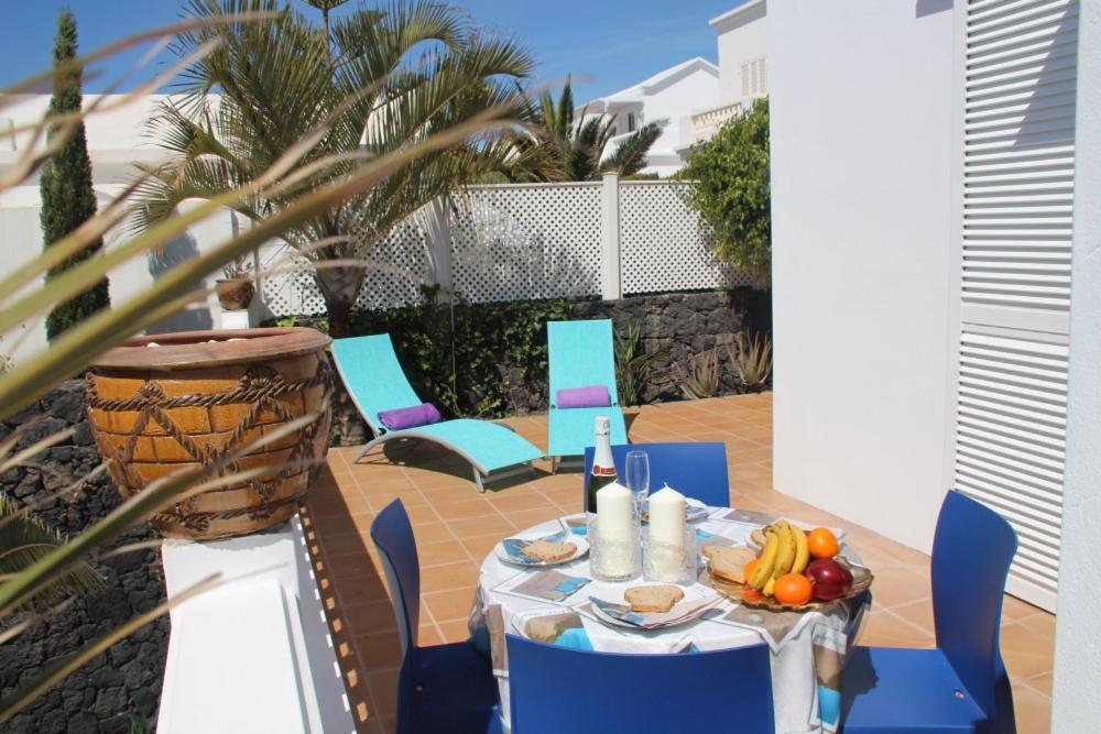 Apartments Gina Y Vista Oceano Puerto del Carmen  Bagian luar foto