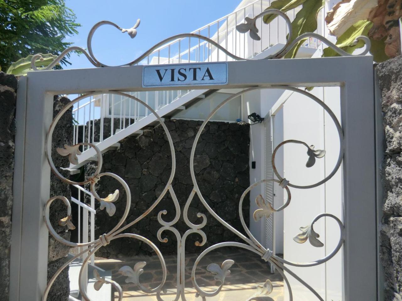 Apartments Gina Y Vista Oceano Puerto del Carmen  Bagian luar foto